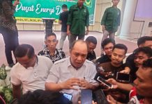 Ruksamin Deklarasikan Diri Maju Gubernur Sultra