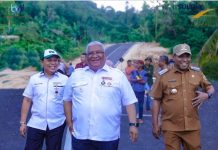 Gubernur Didampingi Wali Kota Bau Bau Dan Dirut Bank Sultra Tinjau Proyek Pembangunan Infrastruktur Yang Dibiayai Pinjaman Dari Bank Sultra