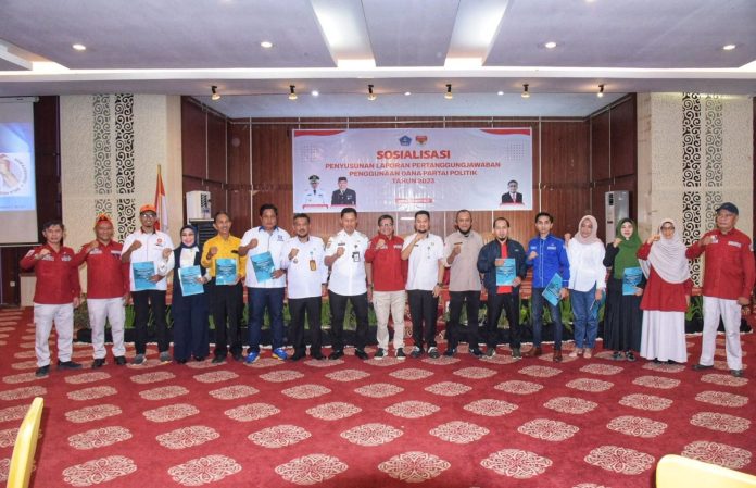Foto Bersama usai sosialisasi penyusunan laporan