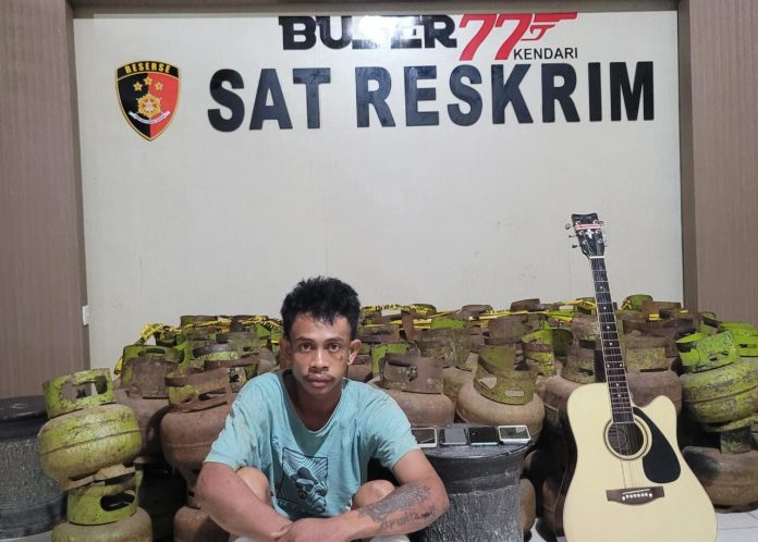 Pelaku kasus pencurian