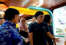 Menteri LHK Kunjungi Booth PT Vale pada Festival Peduli Sampah 2023