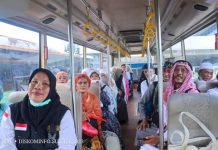 Kloter 25 Jamaah Haji Asal Kota Kendari Tiba Di Bandara Haluoleo