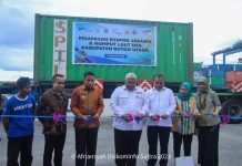 Gubernur Sultra bersama Wamen PDTT Ekspor Jagung serta Rumput Laut Butur ke Malaysia dan China