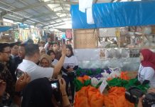 Pemkot Kendari bersama BI dan Kadin Sultra sediakan 10 Ribu Paket Sembako Melalui Pasar Murah