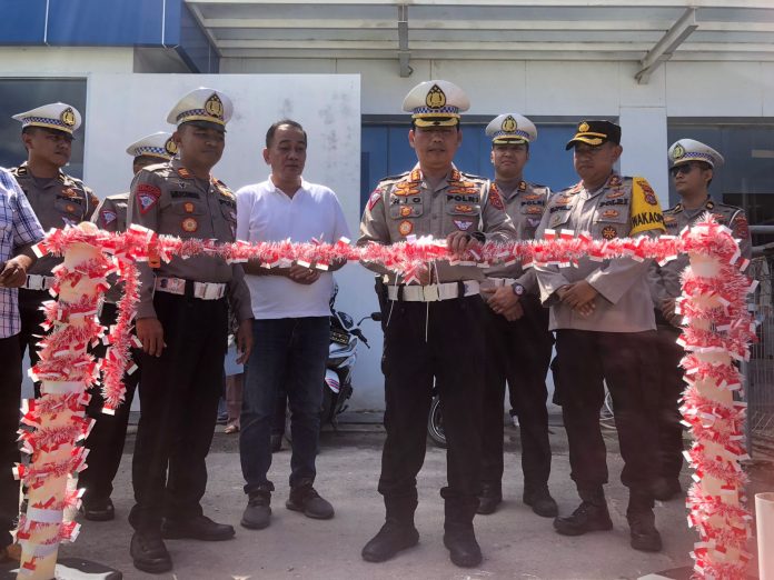 Peresmian lintasan baru ujian praktek penerbitan SIM di Polresta Kendari.