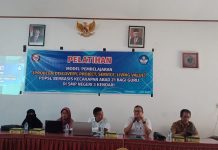 SMPN 3 Kendari Gandeng UHO Gelar Pelatihan Kompetensi Guru