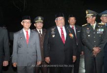Gubernur dan Wagub Sultra Hadiri Renungan Suci di Taman Makam Pahlawan Watubangga