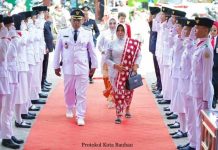 Upacara HUT RI Ke-78, Wali Kota Baubau Apresiasi Paskibraka