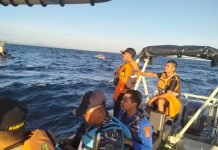 Kapal Tujuan Lambale-Wanci Mati Mesin Dihantam Ombak