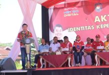 Aktivasi IKD di Ruang Terbuka, 700 Petugas Kebersihan Kota Kendari Terima Bantuan