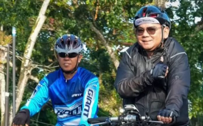 Pj Gubernur Sultra, Andap Budhi Revianto berolahraga sepeda, Minggu 10 September 2023