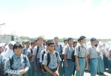 KRI AHP-355 Dikunjungi Puluhan Pelajar SMA