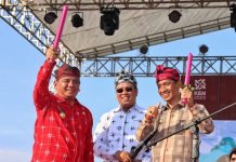Pj Gubernur Sultra Buka Wakatobi Wave 2023