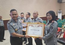 Bapas Baubau Raih Penghargaan P2HAM dari Menkumham