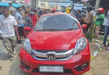 Mayat Pria dalam Mobil Gegerkan Warga Kendari