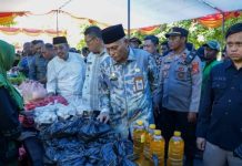 Tekan Inflasi, Pemprov Sultra Gelar Pasar Murah di Kota Baubau