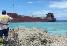 Kapal MV Da Hao Karam di Tanjung Mercusuar Binongko
