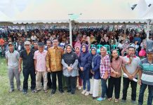Ribuan Masyarakat Tumpah Ruah di Nur Latamoro, Tina Nur Alam Janji Tuntaskan Jalan Koltim