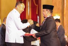 Momen Bersejarah, Andap Terima Duplikat Bendera Pusaka