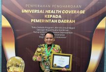 Terima Penghargaan UHC, Andap: Alhamdulillah, Sultra Kembali Menorehkan Prestasi