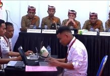Empat Bapaslon Kepala Daerah Mendaftar di KPU Busel pada Hari Terakhir