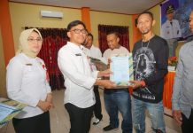 Pemkot Baubau Latih Masyarakat Kembangkan Budidaya Ikan dengan Teknologi Bioflok