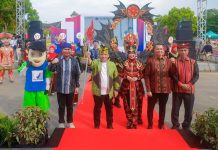 Sultra Tenun Karnaval 2024, Andap: Promosikan Tenun Khas Sultra Menjadi Fenomena Budaya Global