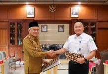 Wujudkan UHC, Sekda Sultra Teken Perjanjian Kerja Sama dengan BPJS