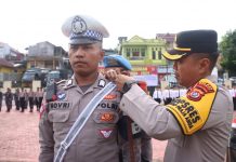 Polres Baubau Gelar Apel Pasukan Operasi Lilin Anoa 2024 untuk Pengamanan Natal dan Tahun Baru