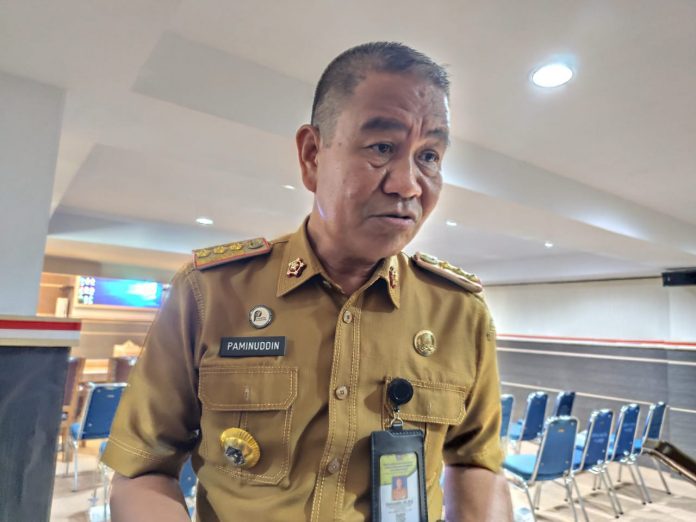 Kepala DLHK Kendari, Paminuddin.