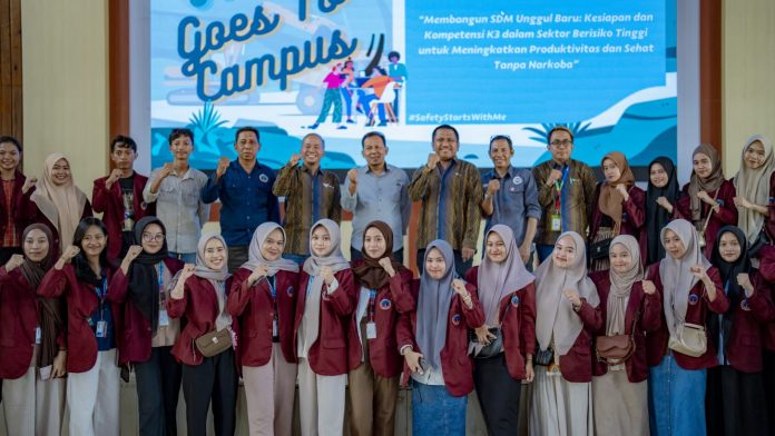 PT Vale Indonesia Tbk (PT Vale) melalui Indonesia Growth Project (IGP) Pomalaa bekerja sama dengan Universitas Sembilanbelas November (USN) Kolaka mengadakan program Vale Goes to Campus.