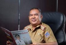 Masyarakat Mubar Siap Menyambut Kedatangan Bupati dan Wakil Bupati dengan Tarian Adat dan Bukber