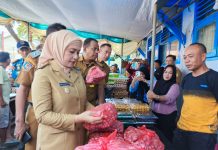 Quick Win 100 Hari Kerja Yusran-Hamsinah, Pemkot Baubau Gelar Pasar Murah Tekan Inflasi