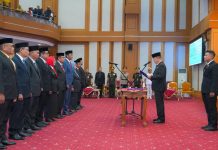 Gubernur Sultra Lantik Pejabat Tinggi Pratama dan Serahkan Surat Perintah Plh, Ini Daftarnya