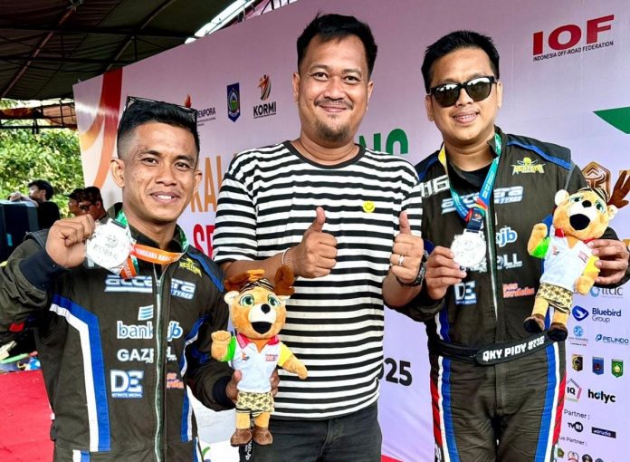 Tim Indonesia Off-Road Federation (IOF) Sulawesi Tenggara (Sultra) mampu mengukir prestasi membanggakan di ajang Festival Olahraga Masyarakat Nasional (Fornas) ke-8 yang digelar di Nusa Tenggara Barat (NTB).
