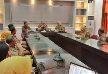 Wali Kota Baubau Tegaskan Penertiban Parkir dan Disiplin Pegawai dalam Rapat Pimpinan