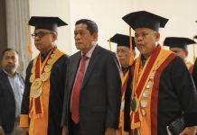 Wagub Sultra Hadiri Wisuda UHO, Ajak Lulusan Ambil Peran dalam Pembangunan Daerah