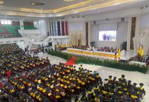 984 Wisudawan UHO Dikukuhkan di Hari Kedua, Rektor Tekankan Pentingnya Karakter dan Adaptabilitas