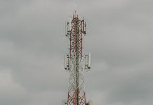 Warga Laghorio Geram! Pembangunan Tower BTS Diduga “Digeser” ke Lahan Kepala Desa