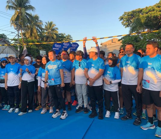 Maimo Run IV Meriah, Wamendagri Bima Arya Lepas Ribuan Pelari di Baubau