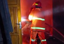 Alami Gangguan Jiwa, Seorang Anak di Kendari Bakar Rumah Orang Tuanya