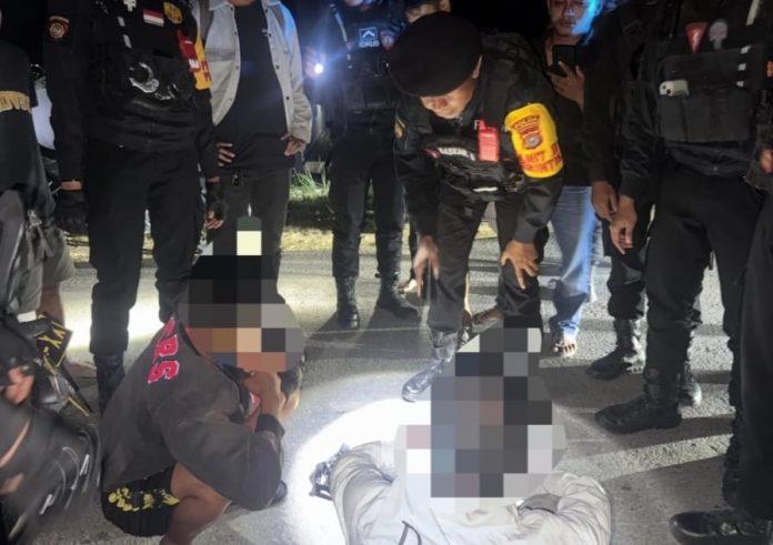 Dua pelajar di Kota Kendari diamankan Tim Patroli Ditsamapta Polda Sultra karena kedapatan membawa narkoba jenis sinte atau tembakau gorila.