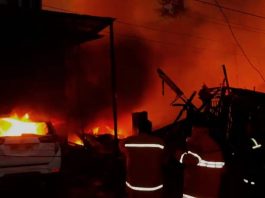 Kerugian Kebakaran Hanguskan Ruko, Belasan Kios dan Rumah di Kendari Capai Rp2 Miliar