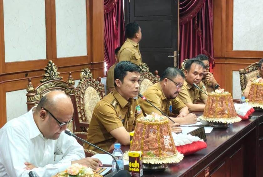 Pimpin Entry Meeting Bersama BPK RI, Bupati Konut Tekankan OPD Kooperatif dan Transparan