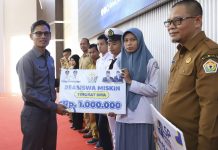 3.500 Siswa SMA, SMK, dan SLB Terima Beasiswa Pemprov Sultra