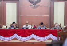 Paripurna di DPRD Sultra, Gubernur ASR Tekankan Penertiban Aset Pemda