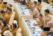 Hadiri Raker dan RDP Komisi II DPR, Gubernur Sultra Soroti Lahan Eks HGU PT Kapas